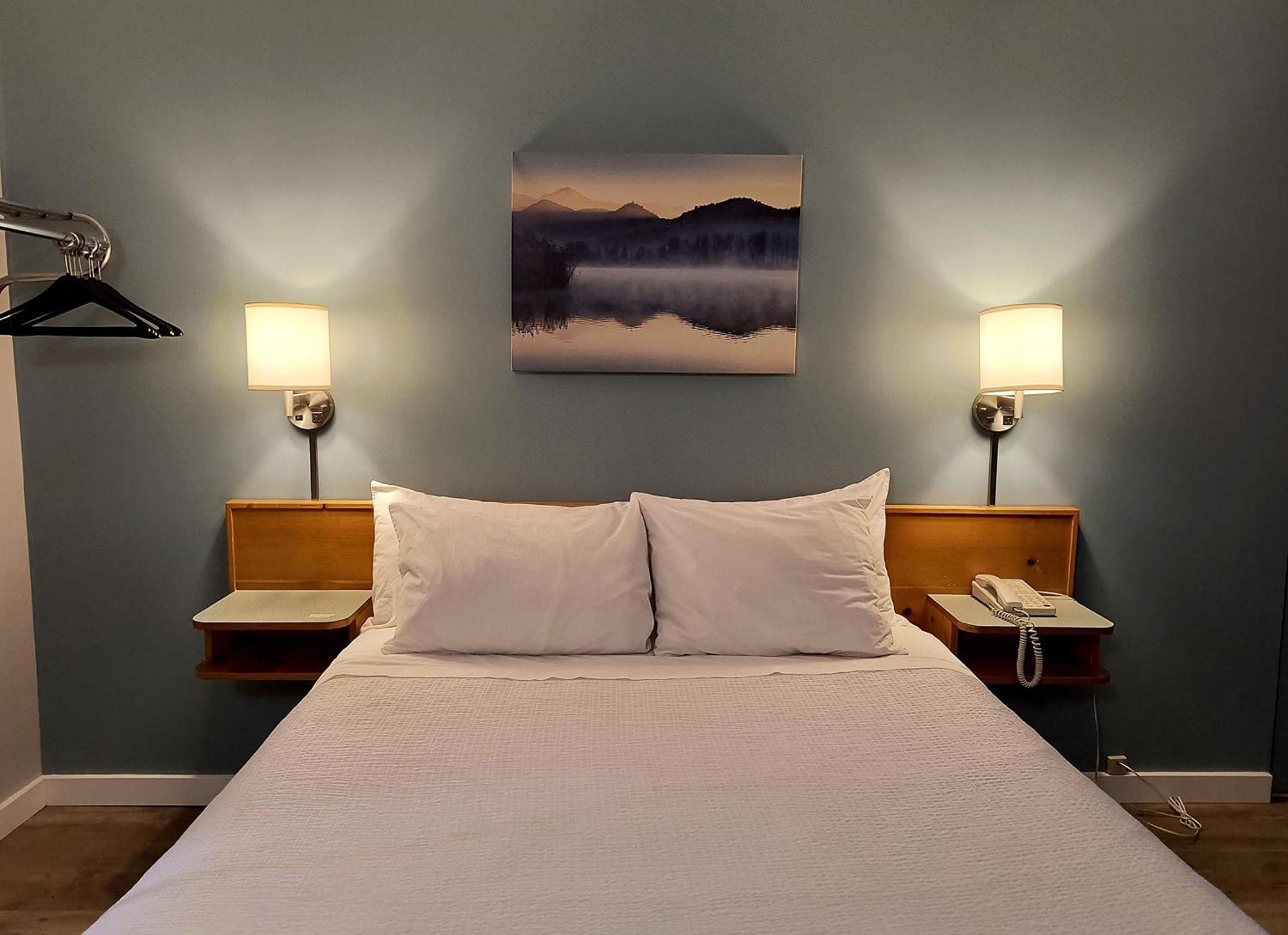 Fireweed Motel Smithers Dış mekan fotoğraf