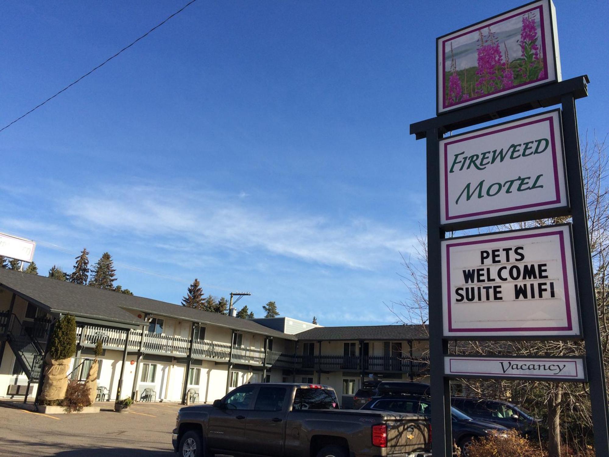 Fireweed Motel Smithers Dış mekan fotoğraf